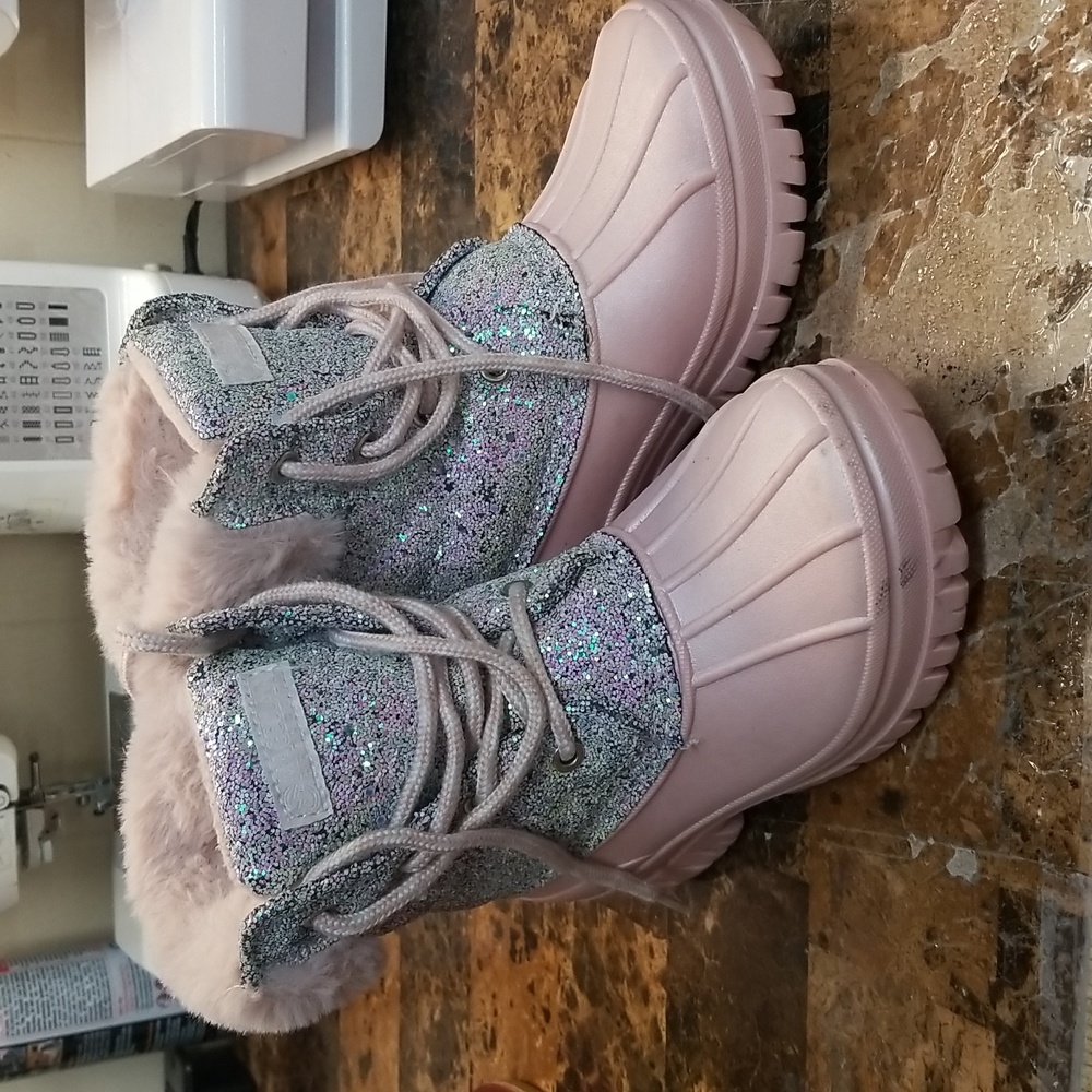 Magellan glitter duck boots